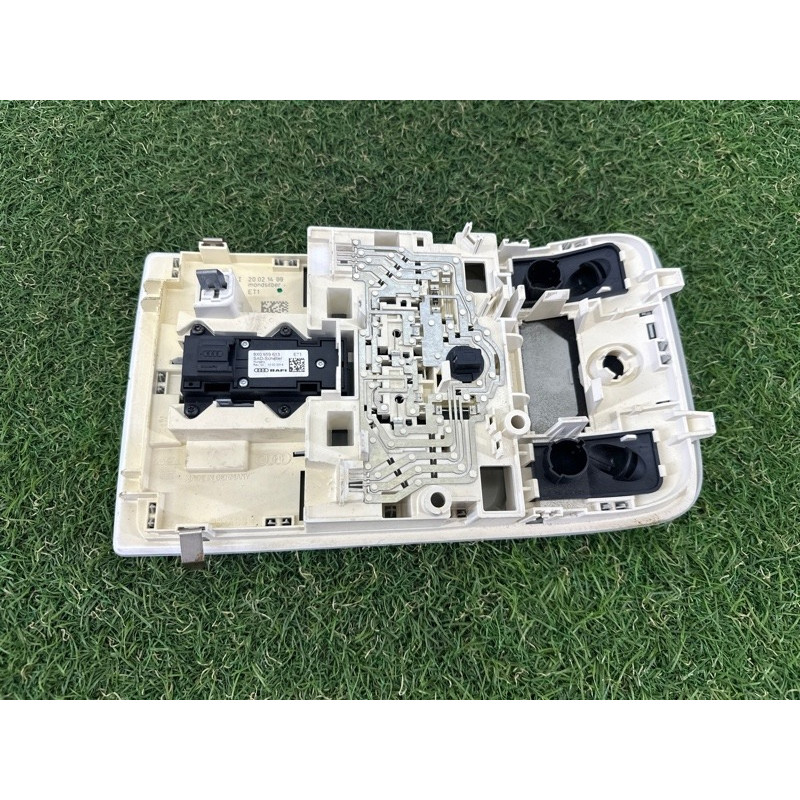 Плафон салона (салон) AUDI A3 8V 2015 1.8 CNSB 8V0947135CET1