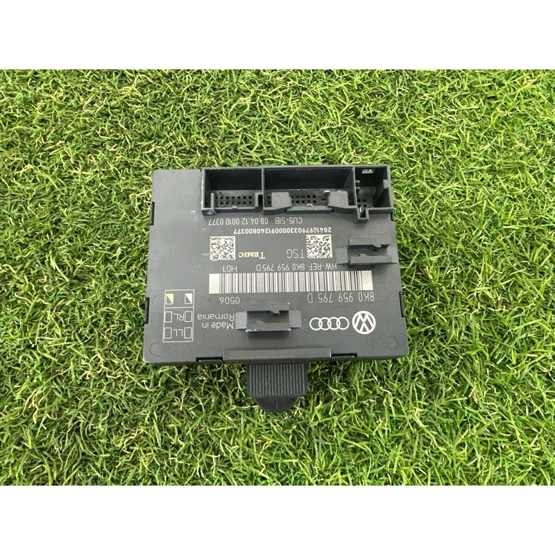 Блок управления дверьми (электрика / блок управления) AUDI Q5 8R 2012 2.0 CAEB 8K0959795D