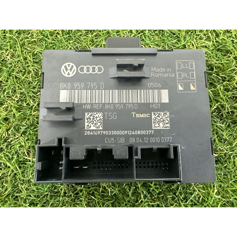 Блок управления дверьми (электрика / блок управления) AUDI Q5 8R 2012 2.0 CAEB 8K0959795D