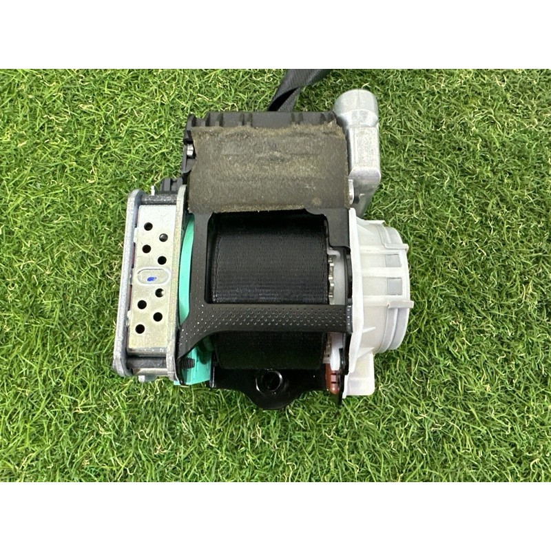 Ремень безопасности (airbag/безопасность) AUDI Q5 8R 2012 2.0 CAEB 8R1857705LV04