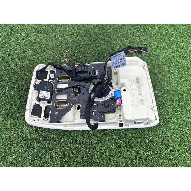 Плафон салона (салон) AUDI Q5 8R 2012 2.0 CAEB 8T094714013U