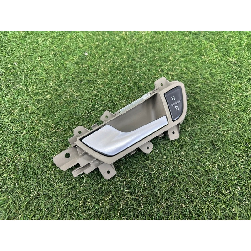 Ручка двери внутренняя (салон) AUDI A4 B8 2012 2.0 CAEB 8K0837019G1GK