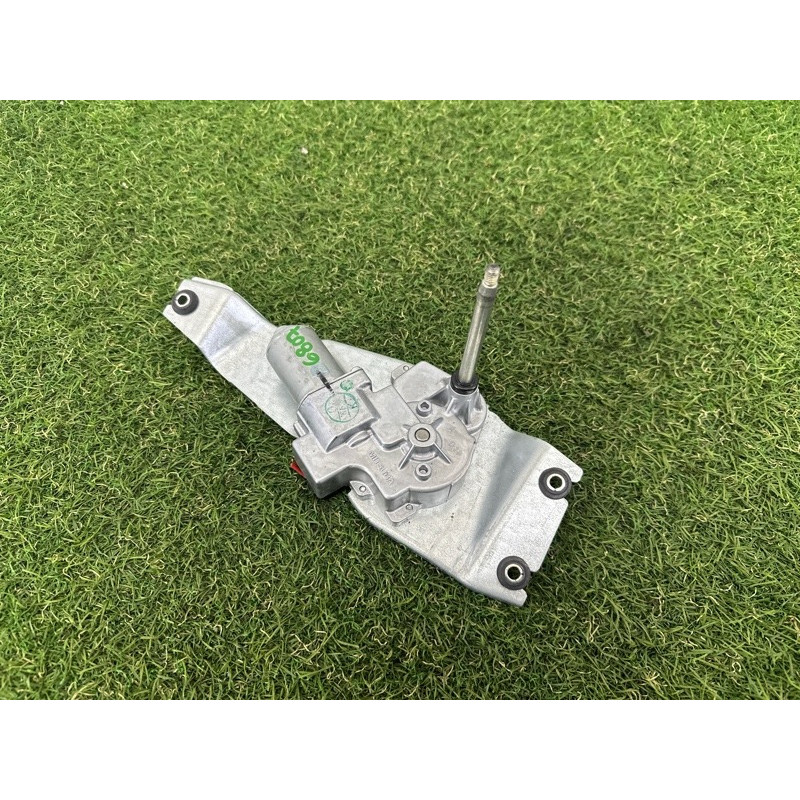 Мотор дворников (электрика) BMW X1 F48 2016 2.0 B46B20 61627356220