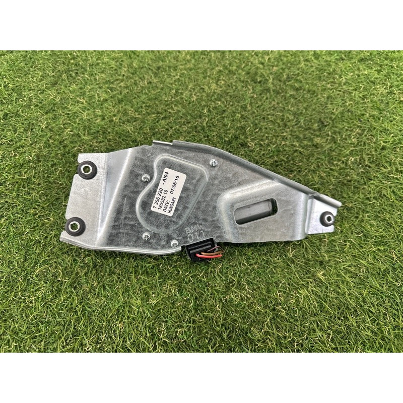 Мотор дворников (электрика) BMW X1 F48 2016 2.0 B46B20 61627356220