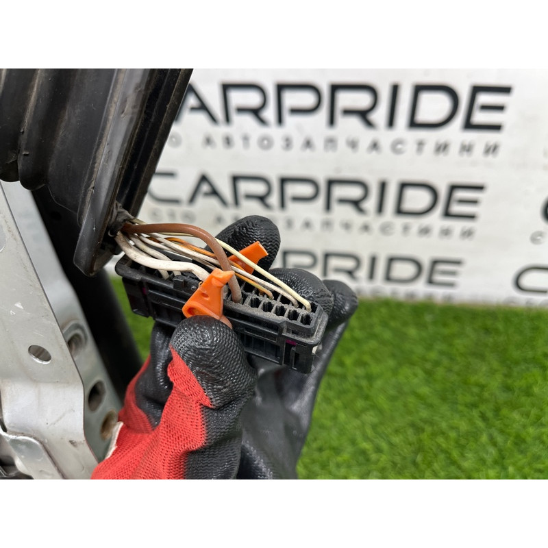 Дверь голая (наружные элементы кузова) Volkswagen Golf 1K 2004 2.0 BKD 1K6833302AA