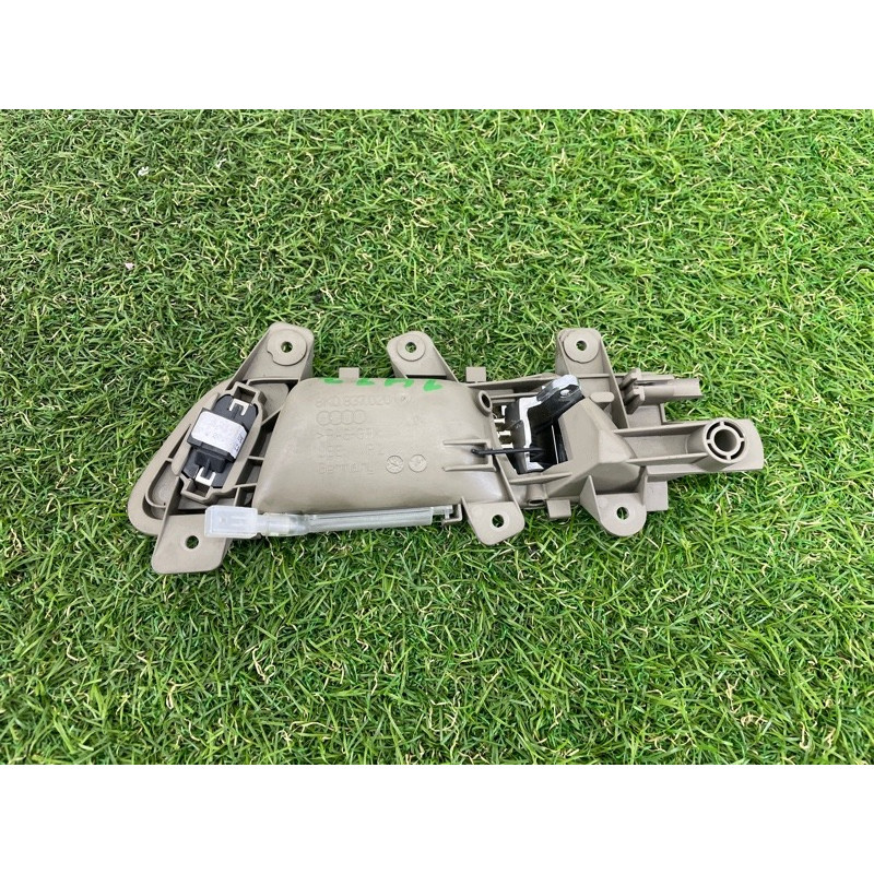 Ручка двери внутренняя (салон) AUDI A4 B8 2012 2.0 CAEB 8K0837020G1GK