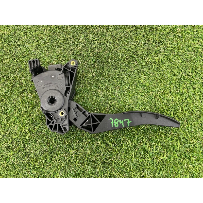 Педаль газа (электрика двигателя) Nissan Rogue T33 2021 2.5 PR25DD 180026LE0A