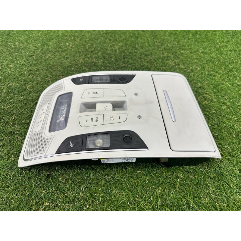 Салонний світильник (салон) AUDI A7 4G 2012 3.0 CGXB 4G0947135GET1