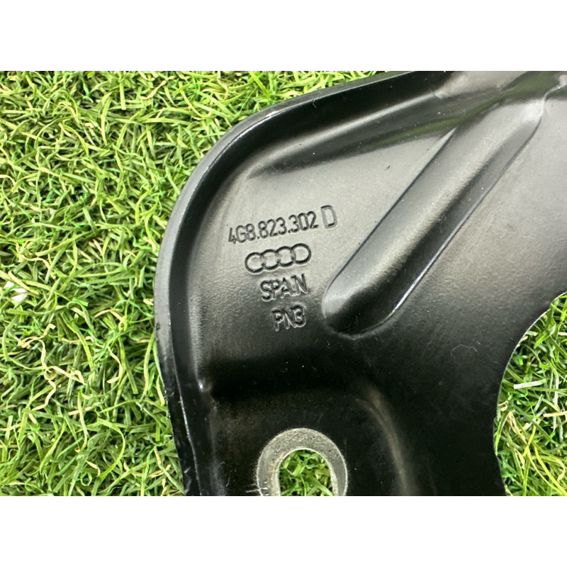 Петля капота (кузов и элементы) AUDI A7 4G 2012 3.0 CGXB 4G8823302E