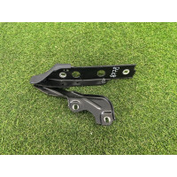 Петля капота