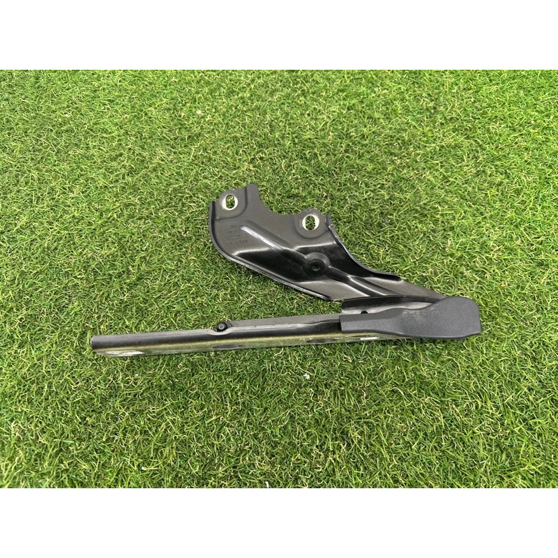 Петля капота (кузов и элементы) AUDI A7 4G 2012 3.0 CGXB 4G8823301E