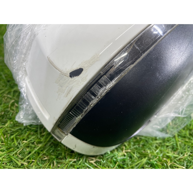 Зеркало (стекла и зеркала) AUDI A4 B8 2012 2.0 CAEB 8K1857410AG01C