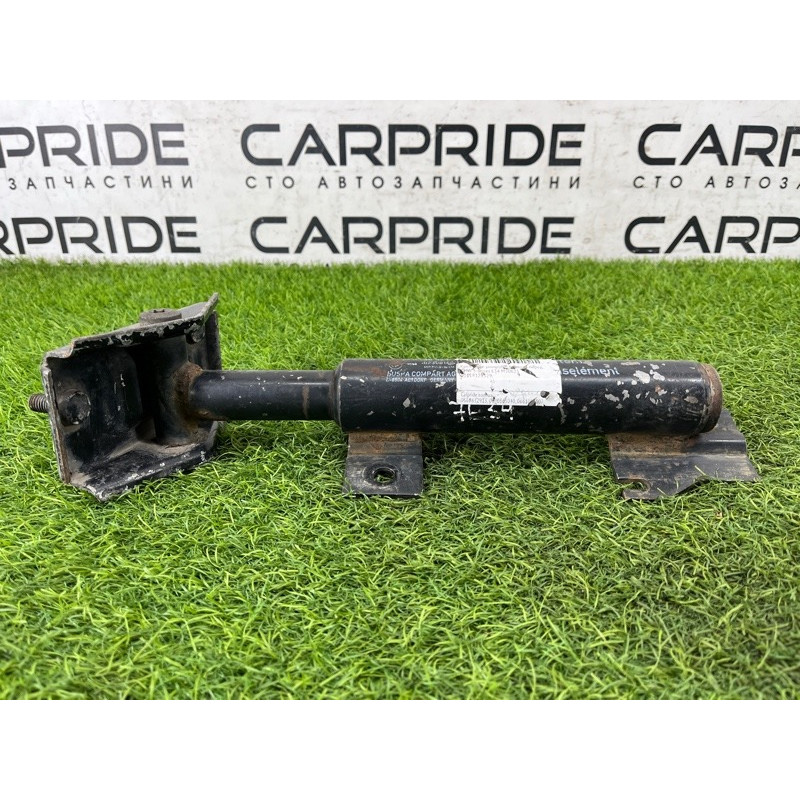 Кронштейн усилителя бампера (стекла и зеркала) BMW 5-series E34 51118138529