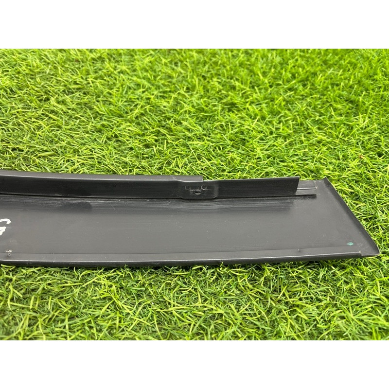 Бічна накладка двері (кузов і елементи) Opel Vectra C 2.2 Z22YH 13192791