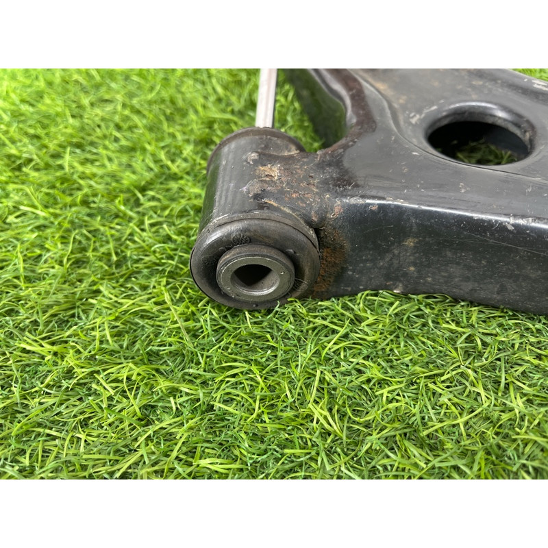 Рычаг подвески (подвеска) Jeep Compass MK49 2014 2.4 5105041AH