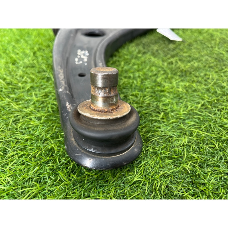 Рычаг подвески (подвеска) Jeep Compass MK49 2014 2.4 5105041AH