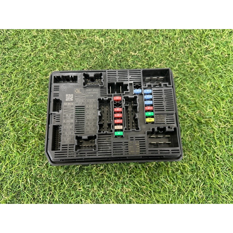 Блок предохранителей (электрика) Nissan Rogue T33 2021 2.5 PR25DD 284B76RA0A