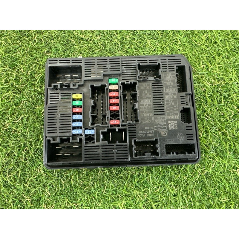 Блок предохранителей (электрика) Nissan Rogue T33 2021 2.5 PR25DD 284B76RA0A