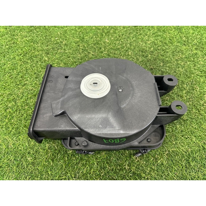 Сабвуфер (электрика) BMW X1 F48 2016 2.0 B46B20 65139278065