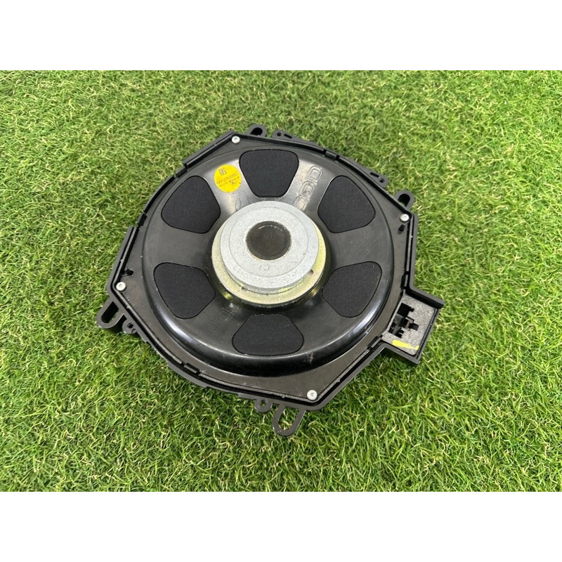 Сабвуфер (електрика) BMW X5 E70 2013-2015 3.0 65139247342
