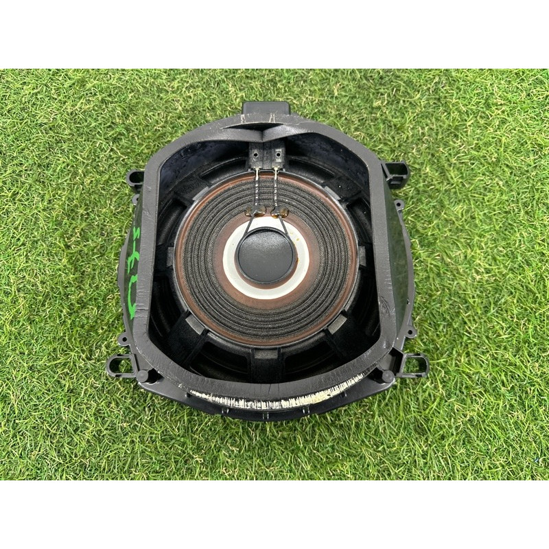 Сабвуфер (електрика) BMW X5 E70 2013-2015 3.0 65139247342