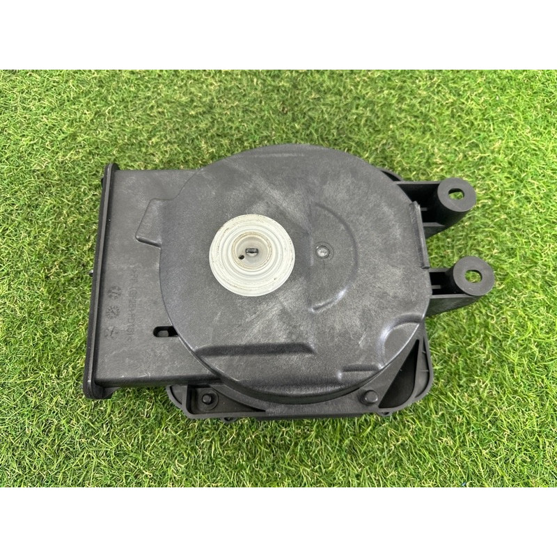 Сабвуфер (электрика) BMW X1 F48 2016 2.0 B46B20 65139278066