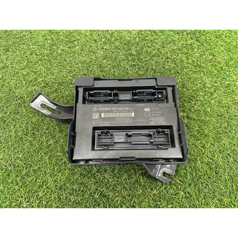 Модуль BCM (электрика / блок управления) AUDI Q5 8R 2012 2.0 CAEB 8K0907064FN