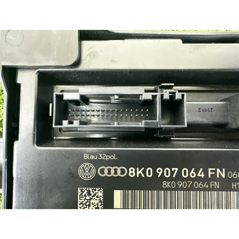 Модуль BCM (электрика / блок управления) AUDI Q5 8R 2012 2.0 CAEB 8K0907064FN