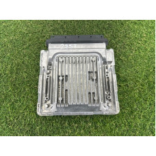 Блок управления двигателем