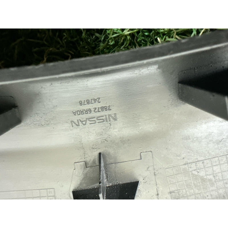 Накладка на крыло (кузов и элементы) Nissan Rogue T33 2021 2.5 PR25DD 788726RR1A