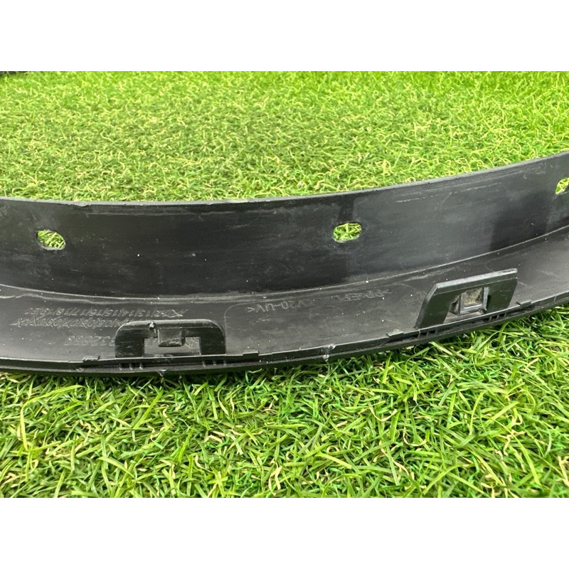 Накладка на крыло (кузов и элементы) BMW X1 F48 2016 2.0 B46B20 51777332339