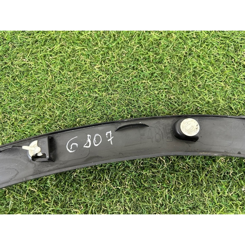 Накладка на крыло (кузов и элементы) BMW X1 F48 2016 2.0 B46B20 51777332339