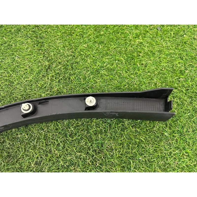 Накладка на крыло (кузов и элементы) BMW X1 F48 2016 2.0 B46B20 51777332339