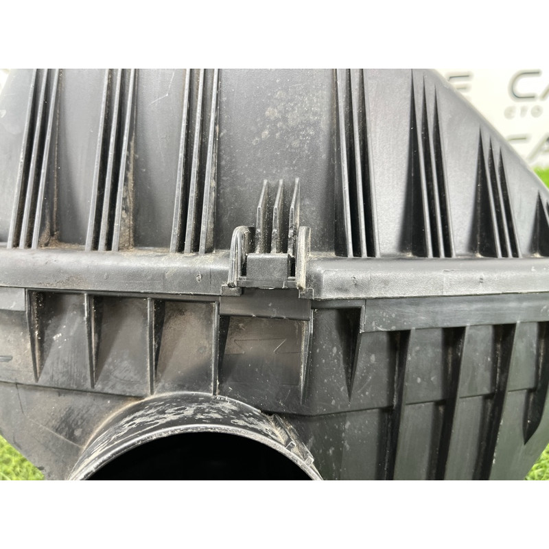 Корпус воздушного фильтра (впускная система) BMW 5-series E60 2005 N52B25 13717521030