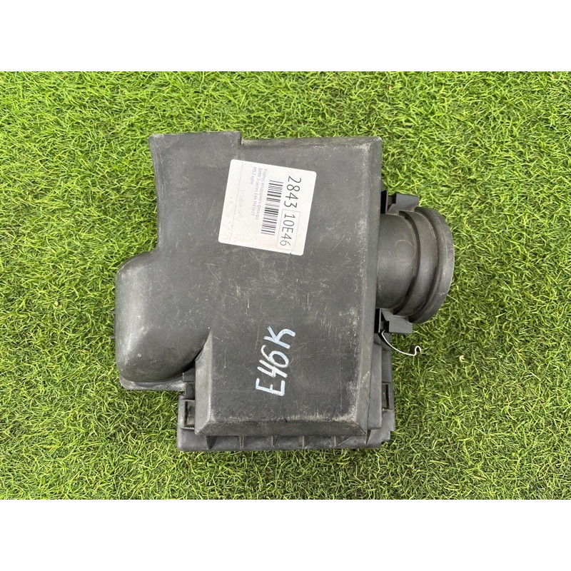 Корпус воздушного фильтра (впускная система) BMW 3-series E46