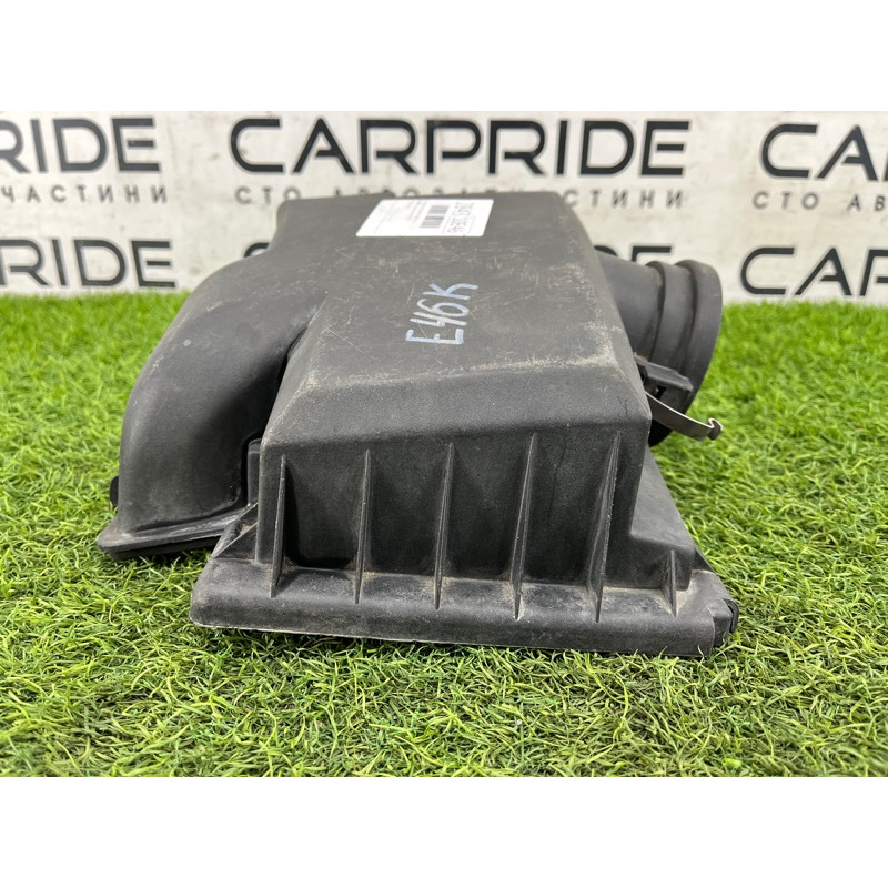 Корпус воздушного фильтра (впускная система) BMW 3-series E46