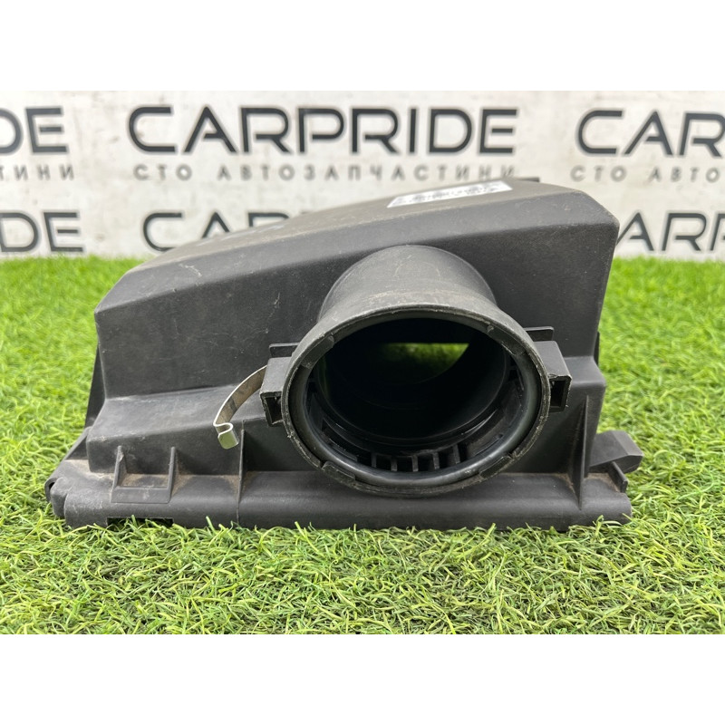 Корпус воздушного фильтра (впускная система) BMW 3-series E46