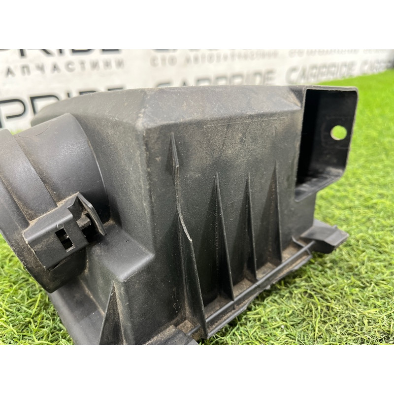 Корпус воздушного фильтра (впускная система) BMW 3-series E46