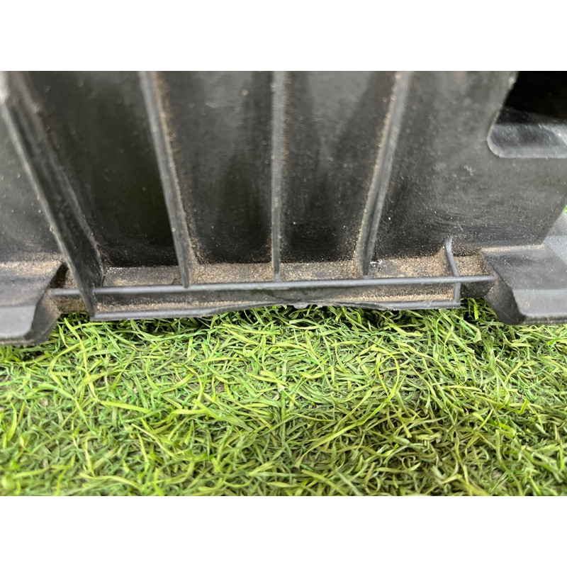 Корпус воздушного фильтра (впускная система) BMW 3-series E46