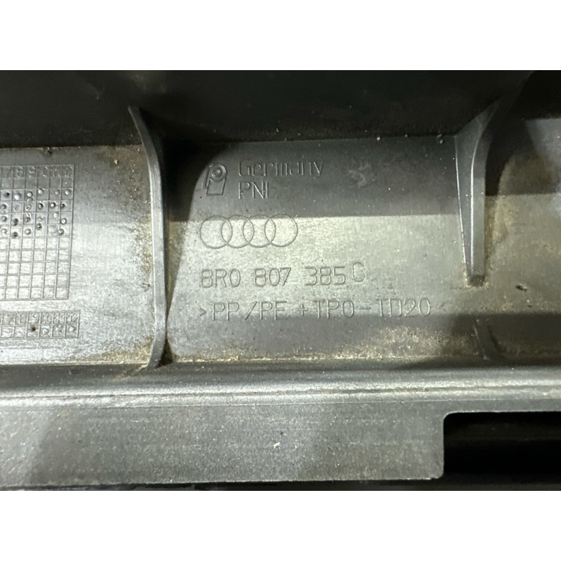 Бампер (наружные элементы кузова) AUDI Q5 8R 2012 2.0 CAEB 8R0807303GRU