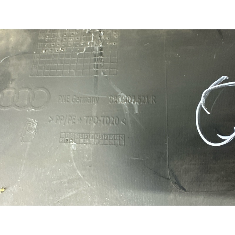 Бампер (наружные элементы кузова) AUDI Q5 8R 2012 2.0 CAEB 8R0807303GRU