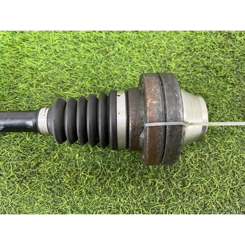 Привод (трансмиссия) Volkswagen Touareg NF 2013 3.0 TDI CRCA 7P0407271C