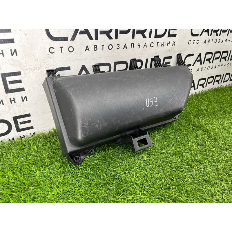 Корпус воздушного фильтра (впускная система) BMW 5-series E60 M54b30 64316913504