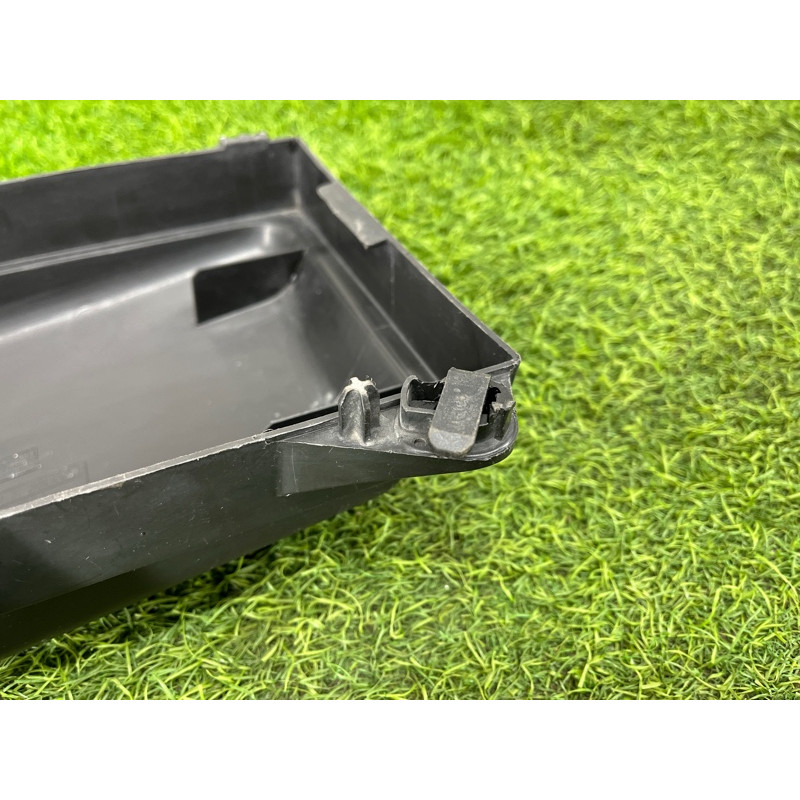 Корпус воздушного фильтра (впускная система) BMW 5-series E60 M54b30 64316913504