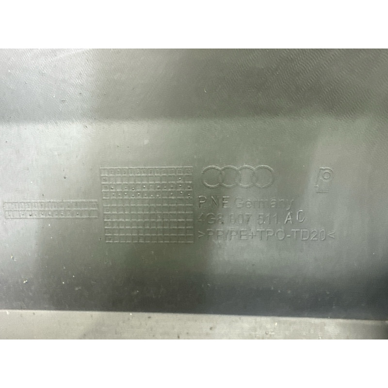 Бампер (наружные элементы кузова) AUDI A7 4G 2012 3.0 CGXB 4G8807067AGGRU