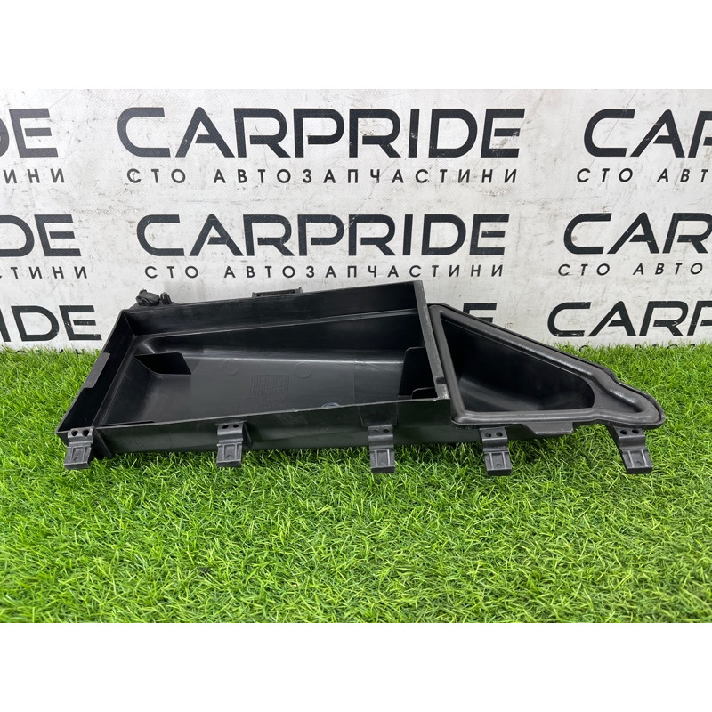 Корпус воздушного фильтра (впускная система) BMW 5-series E60 2004 M54B22 64316913504