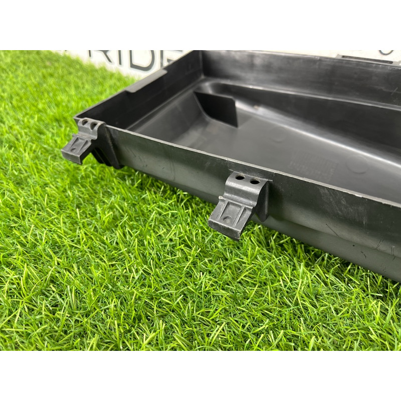 Корпус воздушного фильтра (впускная система) BMW 5-series E60 2004 M54B22 64316913504