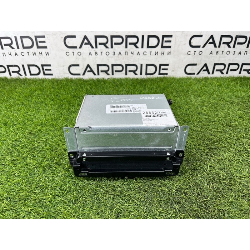 CD-changer (электрика) Dodge Journey SXT 2014 3.6 68209665aa