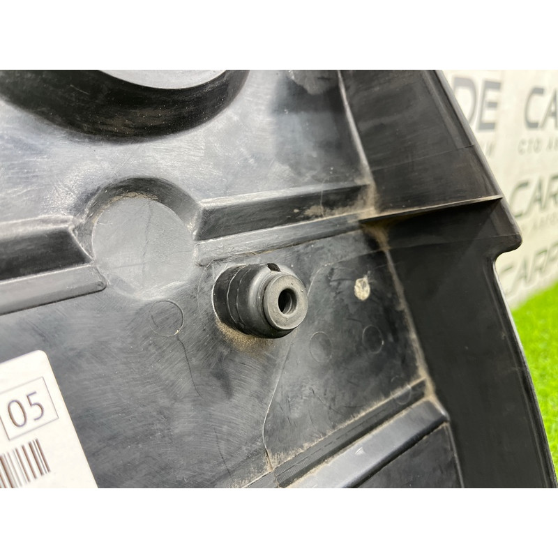 Декоративная крышка двигателя (двигатель и элементы) Mazda 6 GG 2004 2.0 RF5 RF5C10231