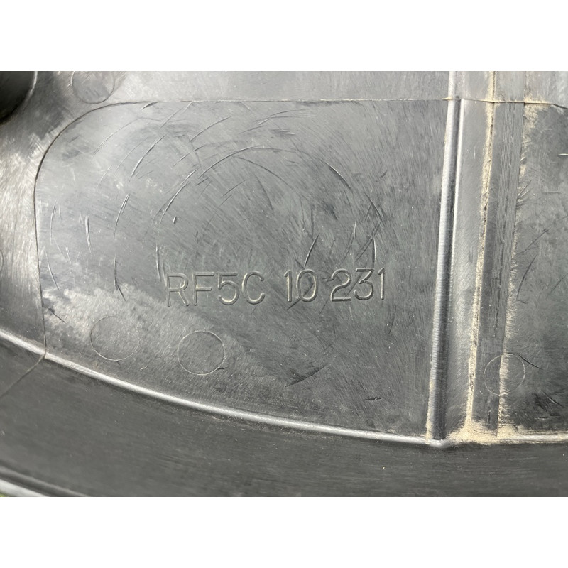 Декоративная крышка двигателя (двигатель и элементы) Mazda 6 GG 2004 2.0 RF5 RF5C10231